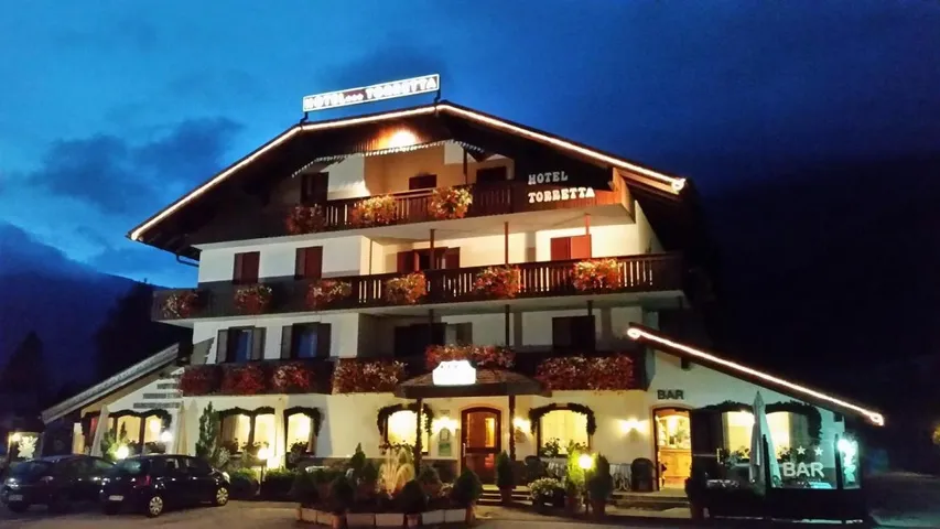 Hotel für 2 Personen, mit Whirlpool und Sauna sowie Garten - 1