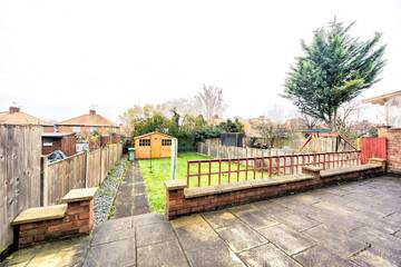 Barn for 8 Guests in Ealing, London, Picture 2