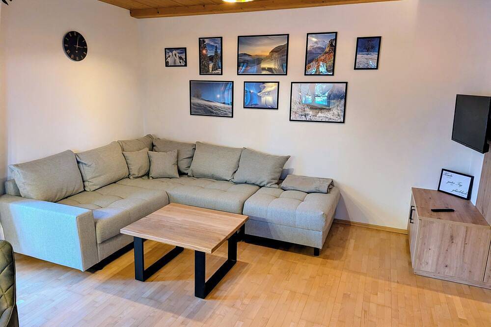 Ganze Wohnung, Neue, hochwertige Ferienwohnung mit Zirbenbett & Terrasse – Nähe Bad Tölz in Ramsau (Bad Heilbrunn), Bad Heilbrunn