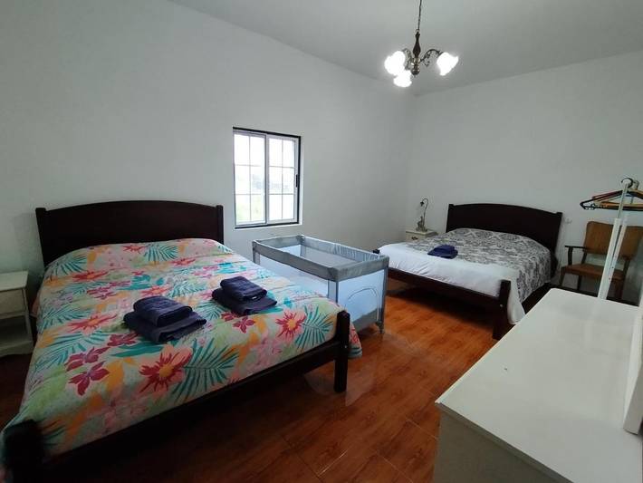 Casa de férias para 4 pessoas, com vista e jardim em Ilha Graciosa