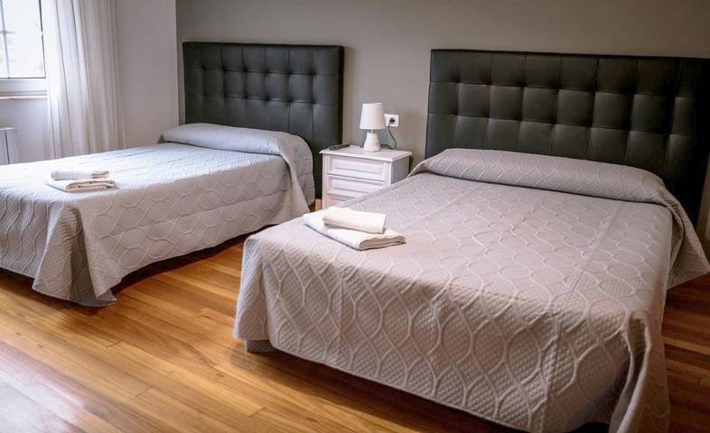 Gîte pour 9 personnes, avec terrasse et jardin à Sarria (Lugo) - 2