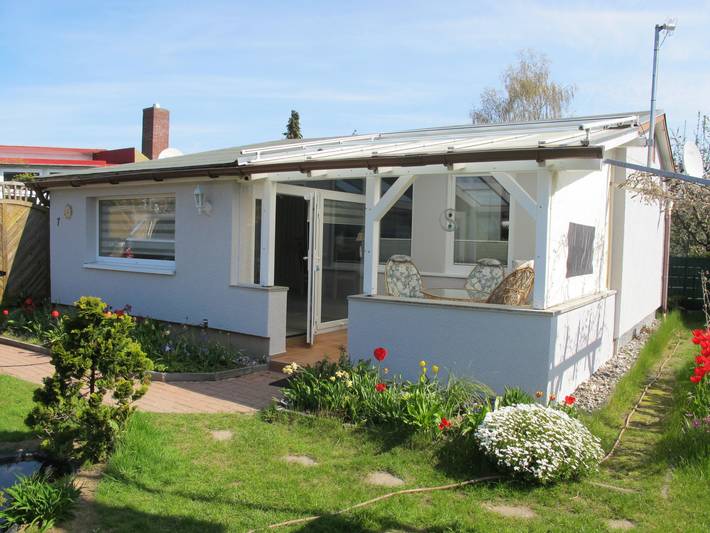 Ferienhaus für 4 Personen, mit Terrasse und Garten in Loissin