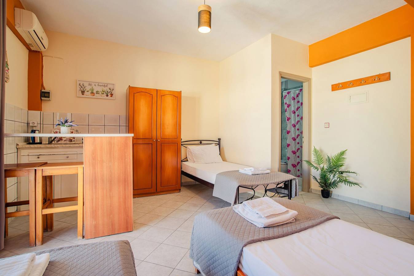 Gehele studio, Triple Standard Room in Kavos, Corfu
