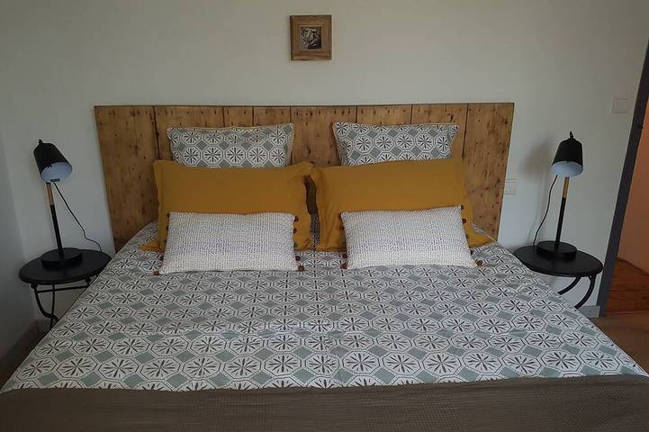 Maison de campagne pour 4 personnes, avec jardin à Saint-Étienne-du-Grès - 4