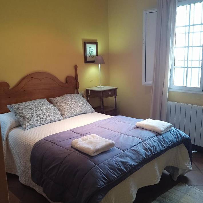 Casa rural para 10 personas, con piscina además de jardín y vistas, Familias con niños en Cazalla de la Sierra - 4