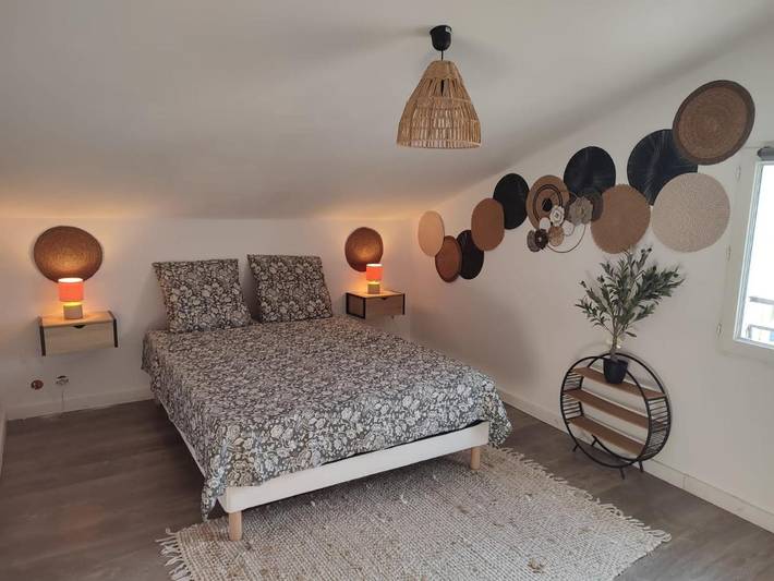 Location de vacances pour 7 personnes, avec Terrasse et Jardin ainsi que Piscine et Vue à Saint-Jean-Pla-de-Corts - 4