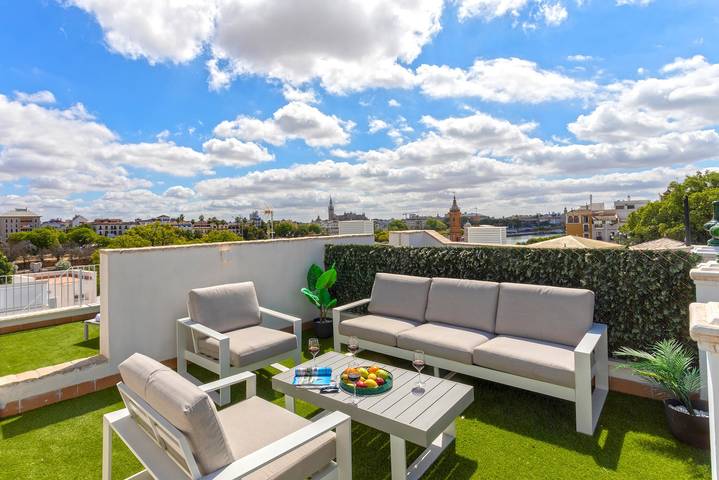 Apartamento para 3 personas, con terraza en Triana
