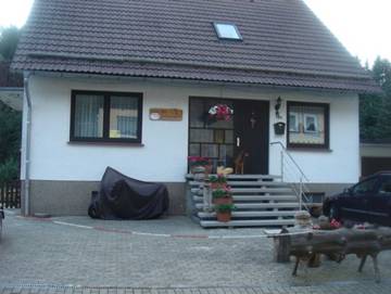 Ferienwohnung für 2 Personen, mit Terrasse und Garten, kinderfreundlich in Altenau