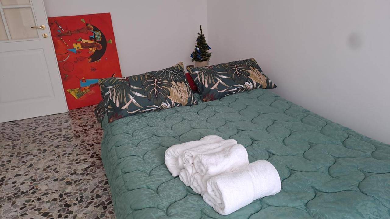 Two-Bedroom Deluxe Apartment with Garden View in Módena, Módena (província)