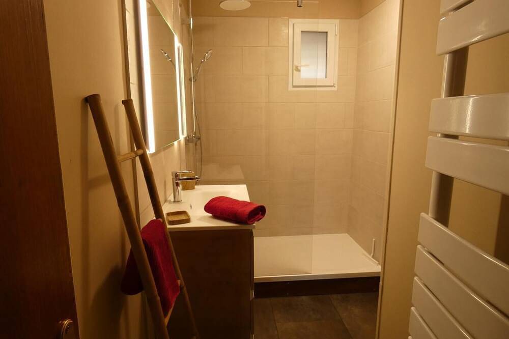 Appartement entier, Gîtes de France® - Le Métropole in Plage Dieppe, Dieppe