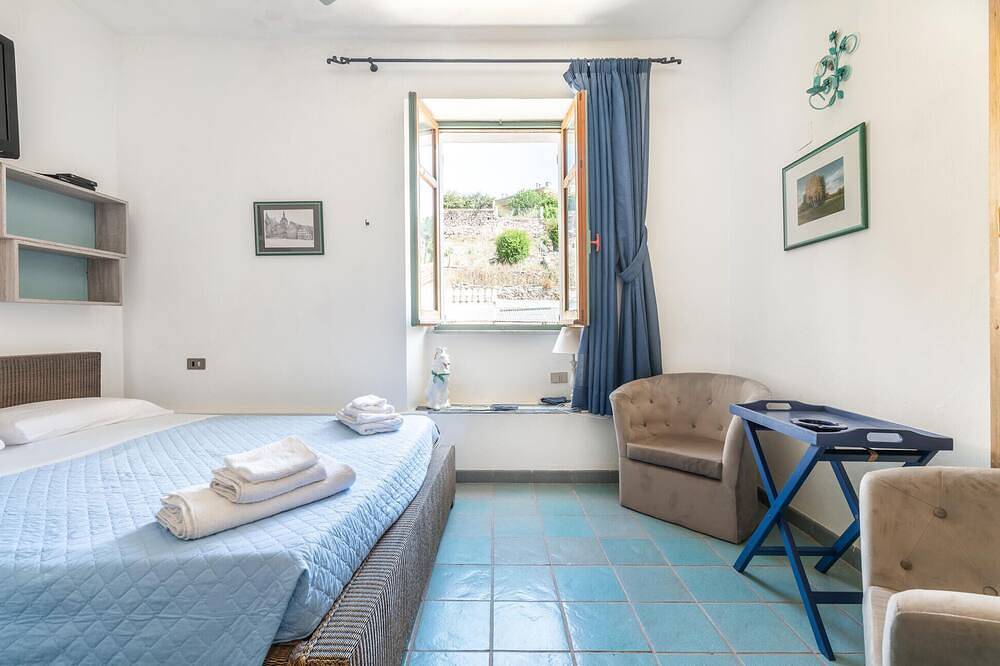 Entire apartment, 2 bedroom gorgeous apartment in Carloforte in Carloforte, Carbonia-Iglesias Province