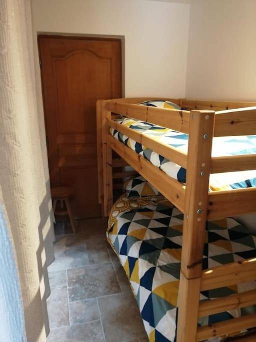 Gîte pour 4 personnes, avec jardin à Pertuis - 2