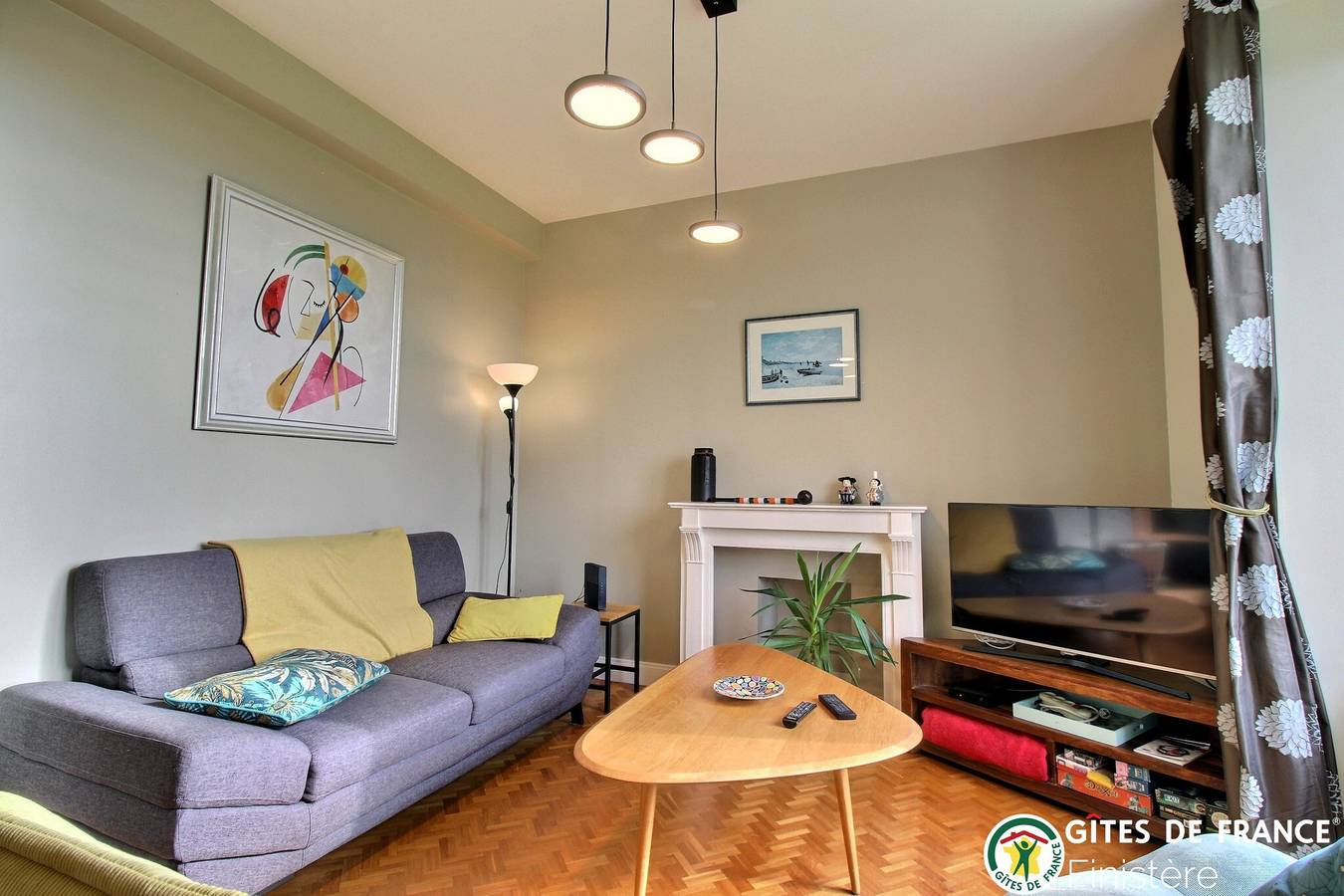 Maison bord de mer avec jardin clos au coeur de Portsall. in Portsall, Ploudalmézeau