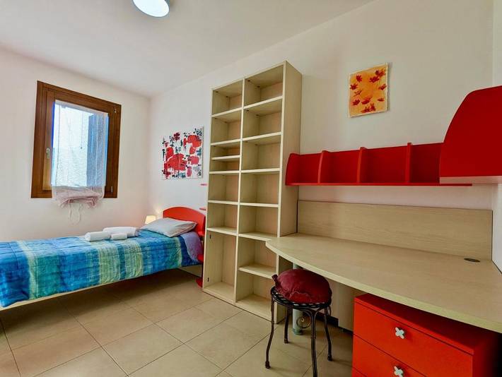 Gîte pour 5 personnes, avec sauna ainsi que jacuzzi et balcon à Caldiero - 3