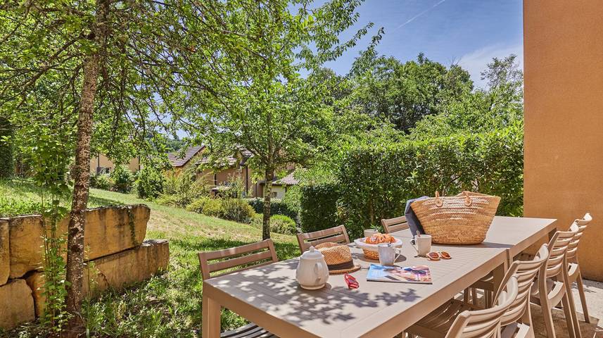 Ferienhaus für 6 Personen, mit Balkon und Pool sowie Sauna in Aquitanien