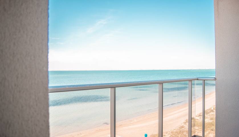 Apartamento entero, La Manga Beach Club, 1, 3º B in Playa La Veneziola (La Manga), San Javier