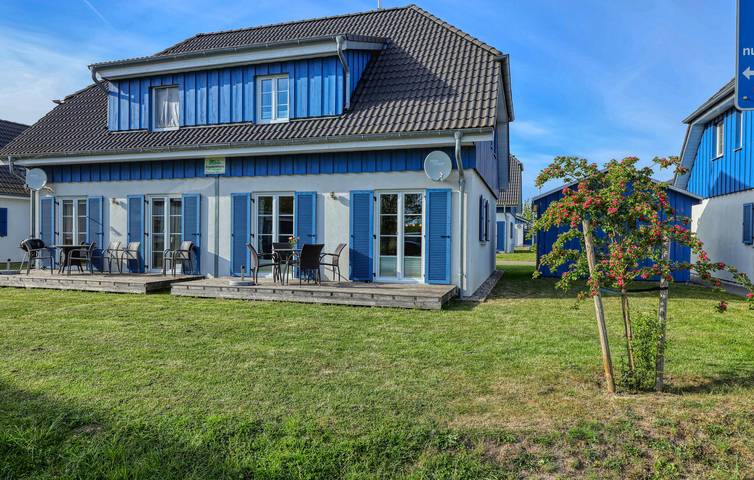 Ferienhaus für 6 Personen, mit Terrasse in Altefähr