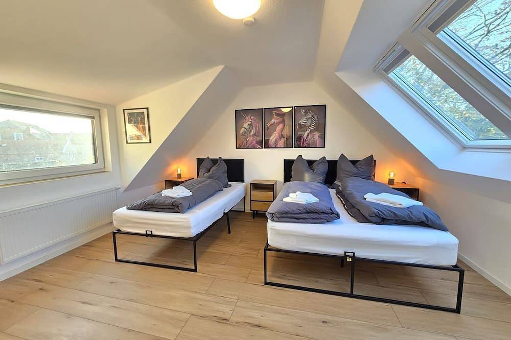 Ganze Wohnung, Appartement Schlummernest - Komfortables Appartement für bis zu drei Personen im in Marienhafe, Nordseeküste