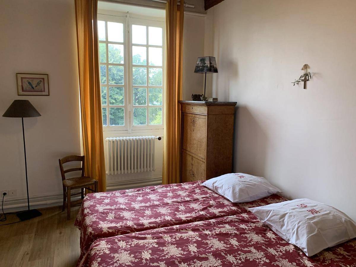 Superior Twin Room with Garden View in Gerzat, Région de Clermont-Ferrand