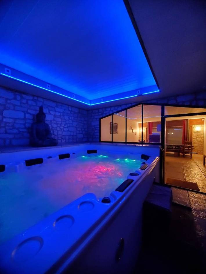 Gîte pour 15 personnes dans l' Ain - 4