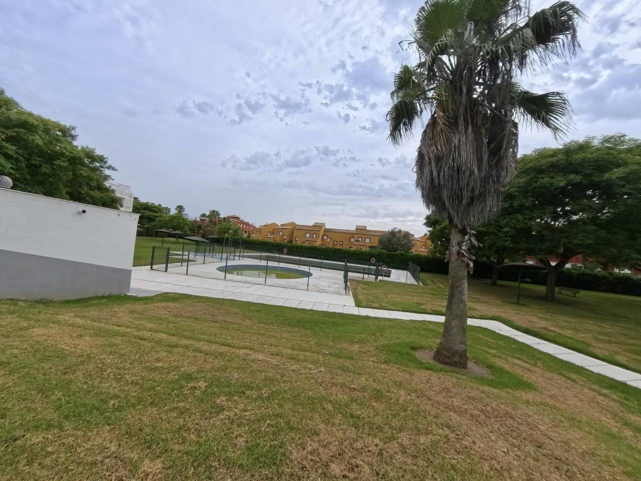 Apartamento vacacional entero, Dúplex El Lago free parking by staycare in Costa Ballena, Rota 