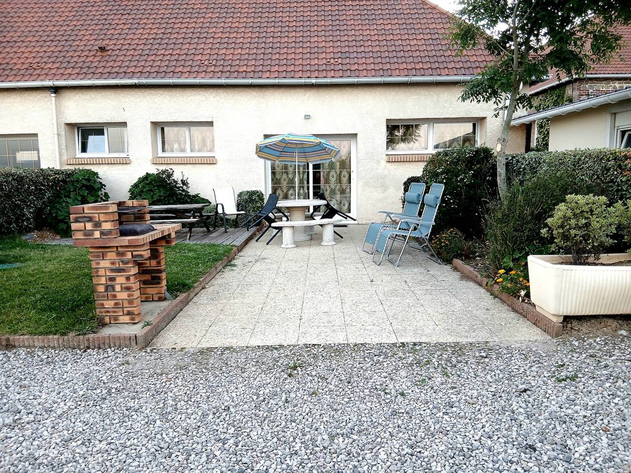 Gîte 'Aquillon' avec vue sur mer, terrasse privée et Wi-Fi in Audinghen, Région de Boulogne-sur-Mer
