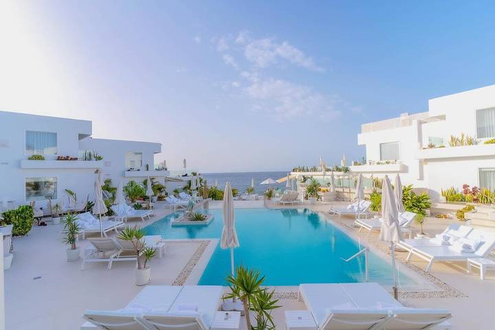 Apartamento para 2 personas, con vistas además de piscina y jardín en La Peñita