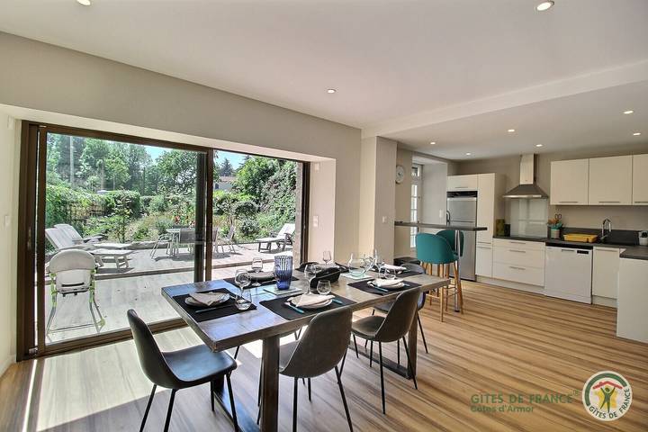 Gîte pour 7 personnes, avec jardin et terrasse, animaux acceptés à Plérin - 4