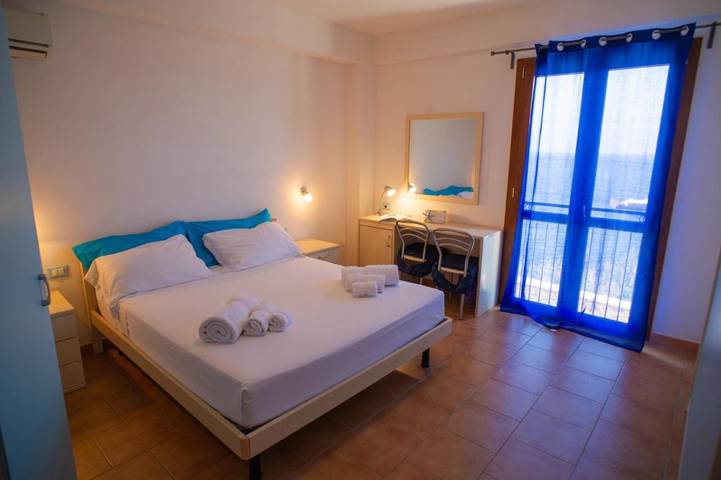 Location de vacances pour 3 personnes, avec Terrasse à Marettimo - 2