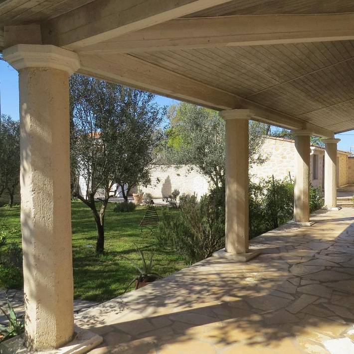 Location de vacances pour 8 personnes, avec piscine et jardin, animaux acceptés à Maureilhan - 3