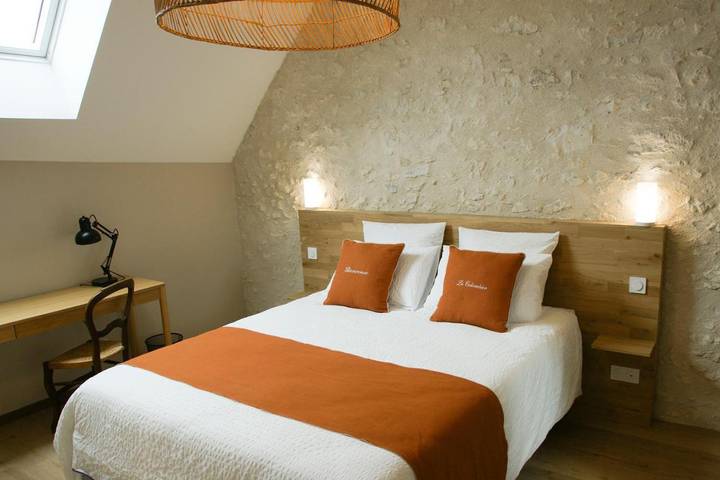 Maison d’hôte pour 2 personnes, avec Terrasse et Jardin à Baccon