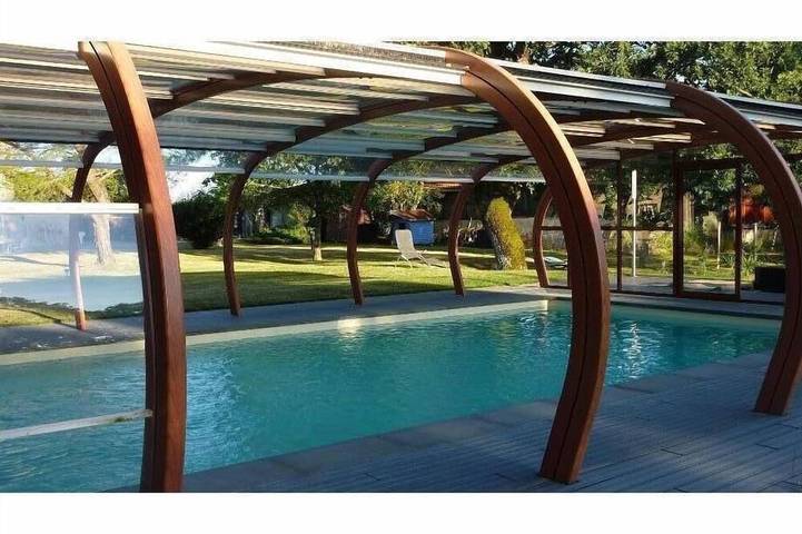 Gîte pour 6 personnes, avec jardin à Sainte-Mère