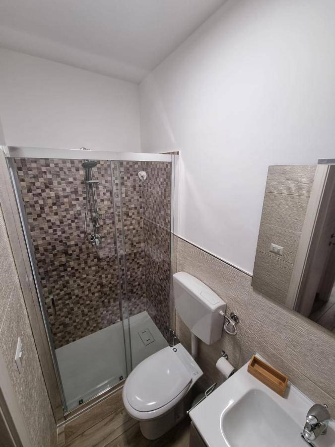 Appartement entier, Civico 1 in Valguarnera Caropepe, Province d'Enna