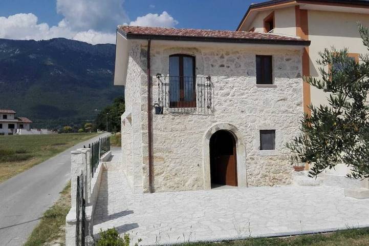 Casa de vacaciones para 4 personas, con terraza y jardín - 1