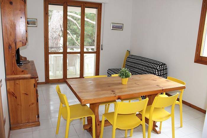 Apartamento entero, Apartamento de vacaciones para 6 personas con terraza in Numana, Riviera del Conero