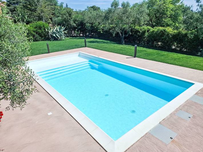Casa vacanza per 10 persone, con panorama e balcone nonché giardino - 1