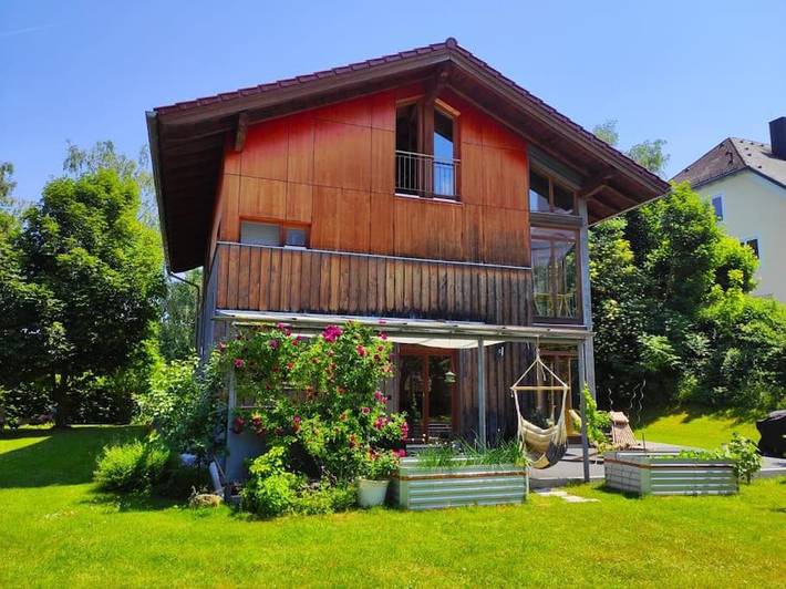Villa für 8 Personen, mit Terrasse und Garten in Waging am See