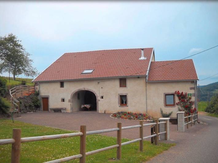 Gîte pour 8 personnes, avec Jardin à Corravillers