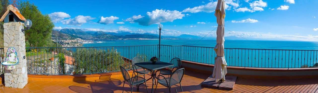 B&b per 2 persone, con Terrazza e Giardino a Cetara
