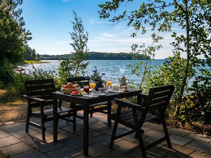 Ferienhaus für 4 Personen, mit Garten und Seeblick - 1