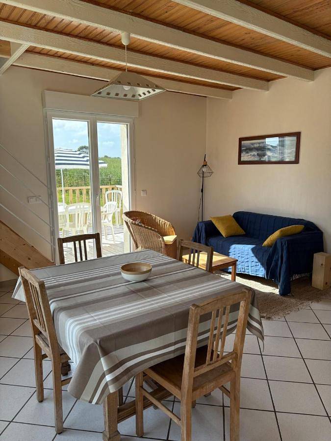 Gîte pour 4 personnes, avec vue et jardin dans Loguivy de la Mer - 3