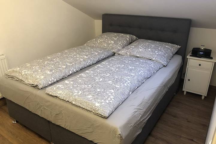 Ferienwohnung für 4 Personen, mit Garten und Sauna sowie Whirlpool in Loschwitz - 2