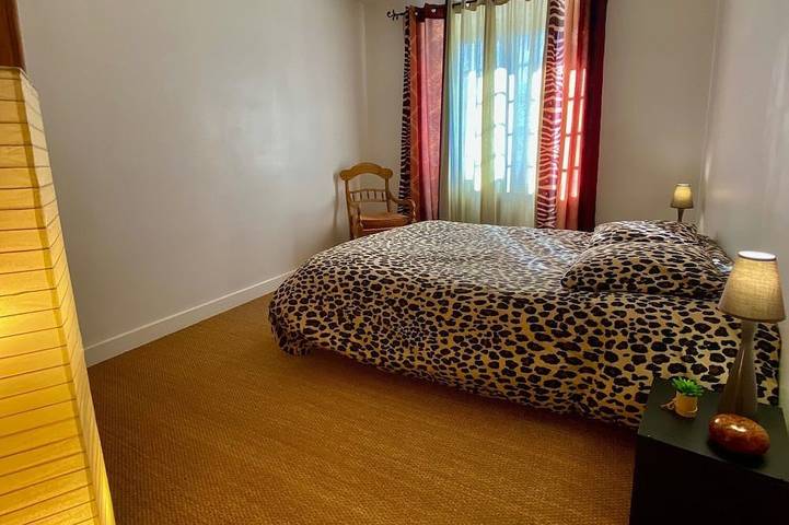 Maison de vacances pour 15 personnes, avec jardin et jacuzzi dans le Cantal - 3