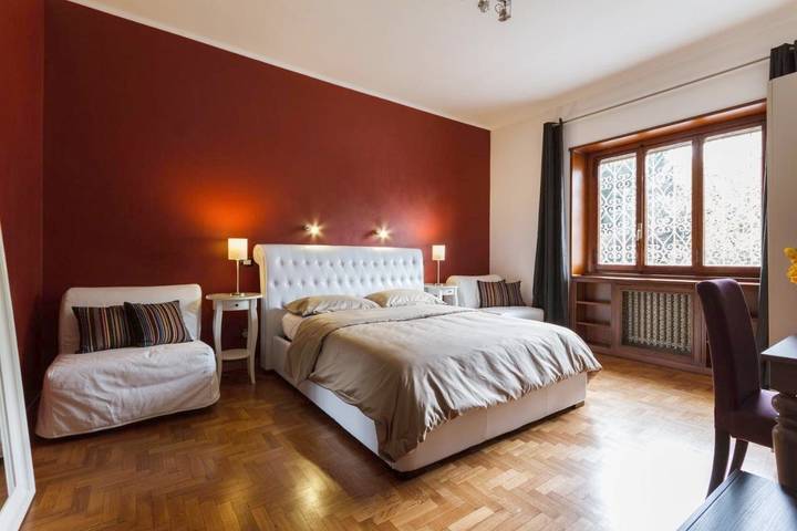 B&b per 2 persone, con Balcone e Panorama a Eur (Roma)
