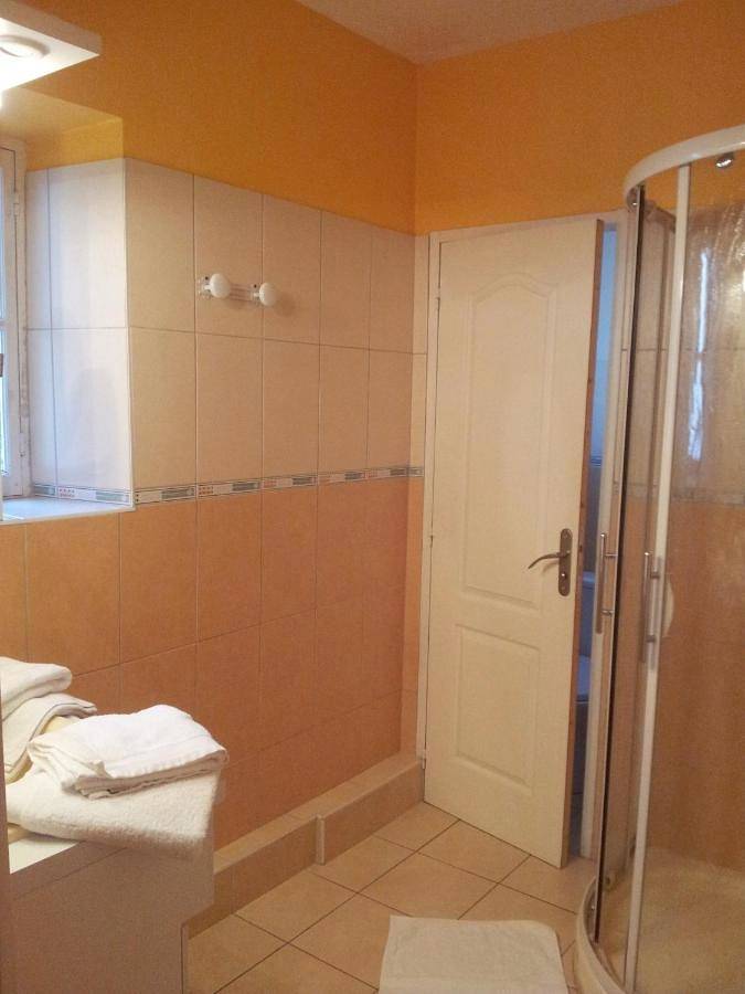 Hôtel pour 4 personnes, avec vue et jardin, animaux acceptés à Livron-sur-Drôme - 3