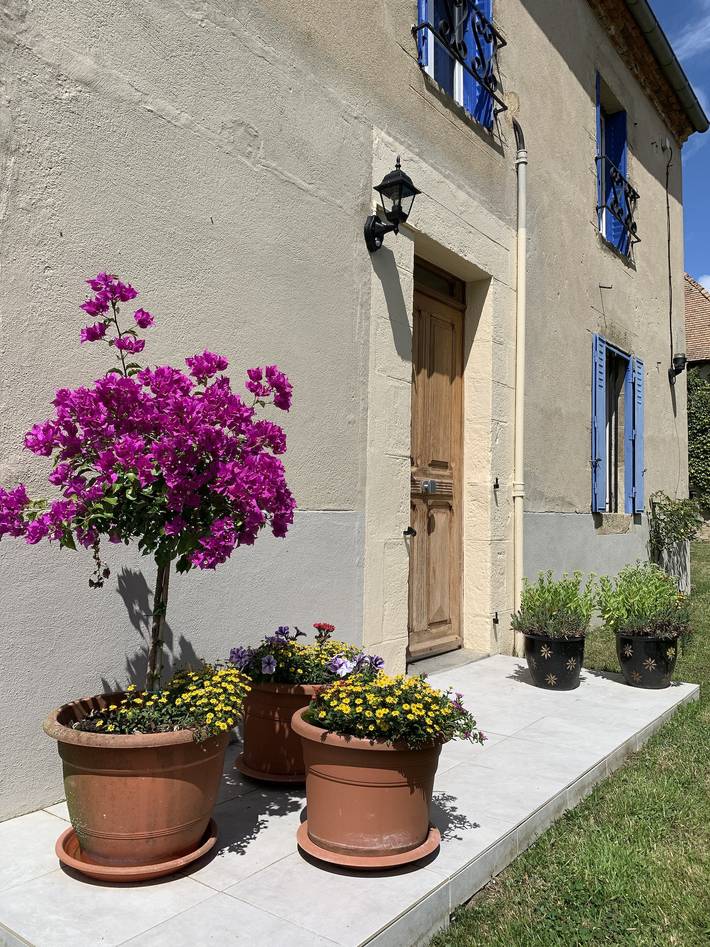 Gîte pour 6 personnes, avec piscine, adapté aux familles dans Allier - 3
