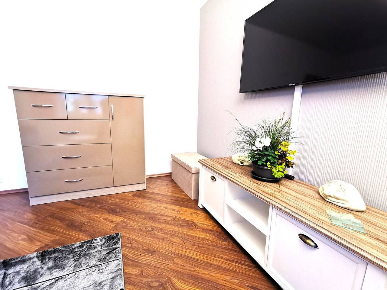 Ganze Wohnung, 45m² Ferienwohnung für bis zu 4 Personen, ideal für Naturfreunde und Wintersportler in Stützengrün, Erzgebirge