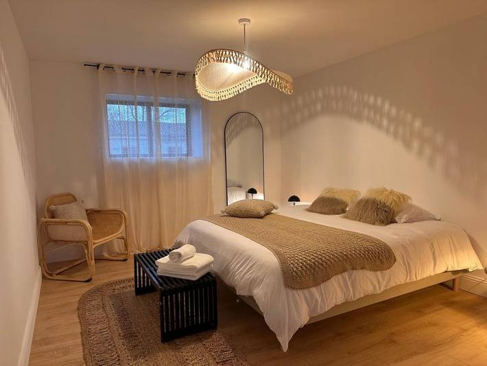 Location de vacances pour 2 personnes, avec Jardin et Vue dans Salt-en-Donzy