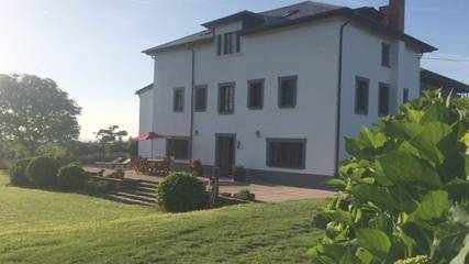 Casa rural para 9 personas, con jardín y vistas en Valdés