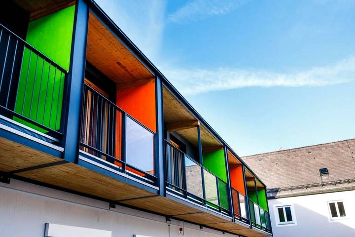 Hostel für 4 Personen, mit Terrasse und Garten in Burghausen